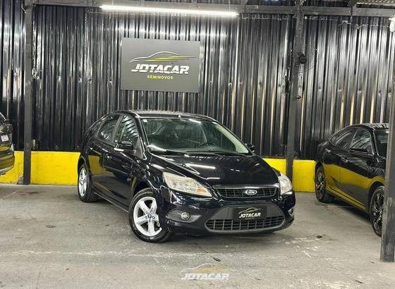 FORD FIESTA 1.6 TITANIUM HATCH 16V FLEX 4P POWERSHIFT